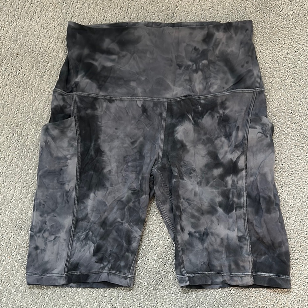 Women's Tie-Dye Gray Shorts